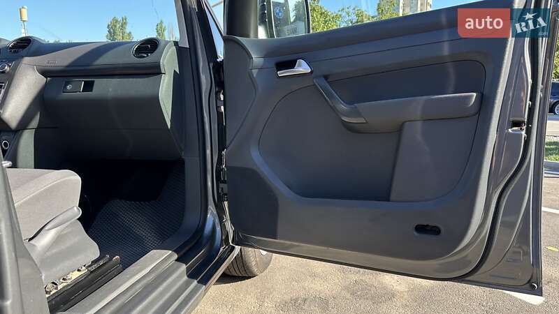 Мінівен Volkswagen Caddy 2012 в Одесі