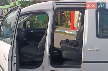 Минивэн Volkswagen Caddy 2013 в 