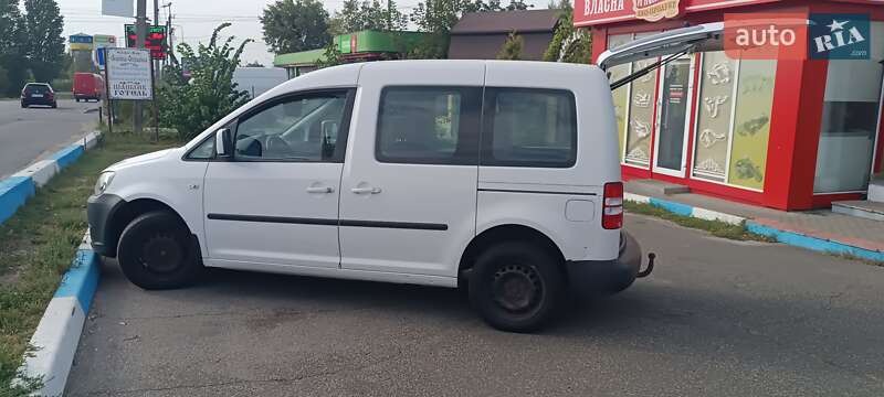 Минивэн Volkswagen Caddy 2013 в Киеве фото 11 Минивэн Volkswagen Caddy 2013 в Киеве