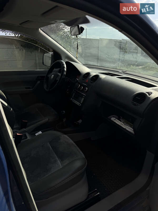 Минивэн Volkswagen Caddy 2009 в Киеве фото 10 Минивэн Volkswagen Caddy 2009 в Киеве