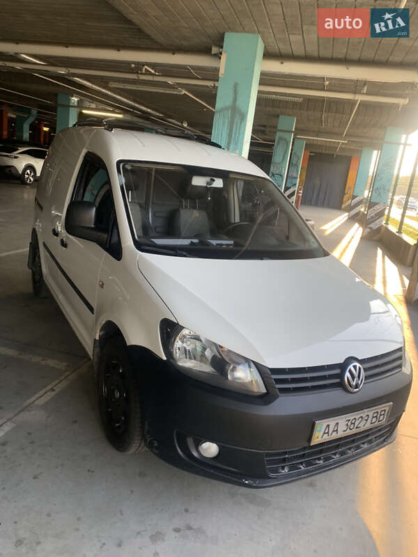 Грузовой фургон Volkswagen Caddy 2010 в Киеве фото 12 Грузовой фургон Volkswagen Caddy 2010 в Киеве