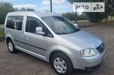 Минивэн Volkswagen Caddy 2009 в Нововолынске