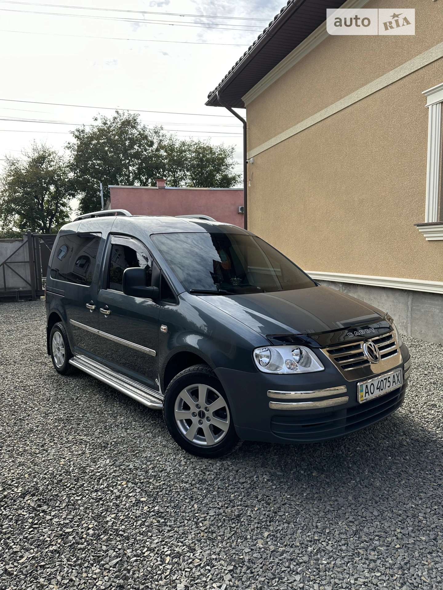 2010 Volkswagen Caddy - фото 1