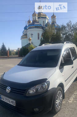 Вантажний фургон Volkswagen Caddy 2012 в Кривому Розі