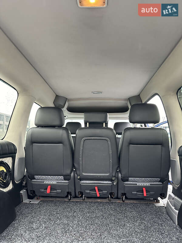 Минивэн Volkswagen Caddy 2009 в Львове