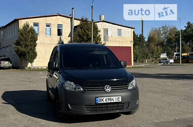 Грузовой фургон Volkswagen Caddy 2012 в Сарнах