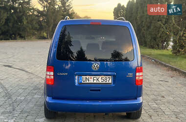 Мінівен Volkswagen Caddy 2012 в Дубні