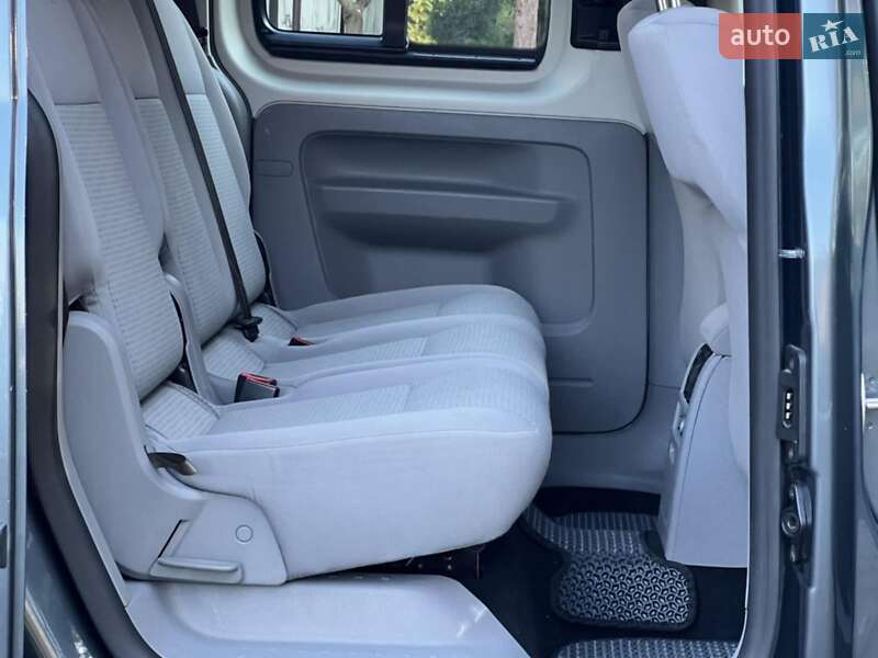 Минивэн Volkswagen Caddy 2008 в Дрогобыче