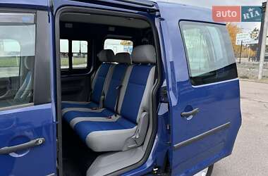 Минивэн Volkswagen Caddy 2010 в Ковеле