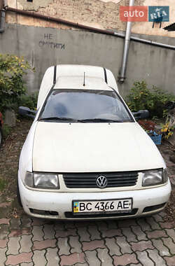 Вантажний фургон Volkswagen Caddy 1996 в Львові