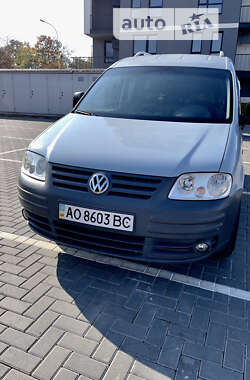 Мінівен Volkswagen Caddy 2010 в Ужгороді