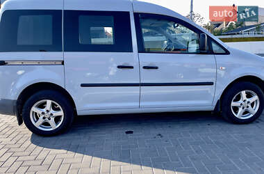 Минивэн Volkswagen Caddy 2010 в Ужгороде