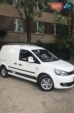 Грузовой фургон Volkswagen Caddy 2010 в Нерубайском