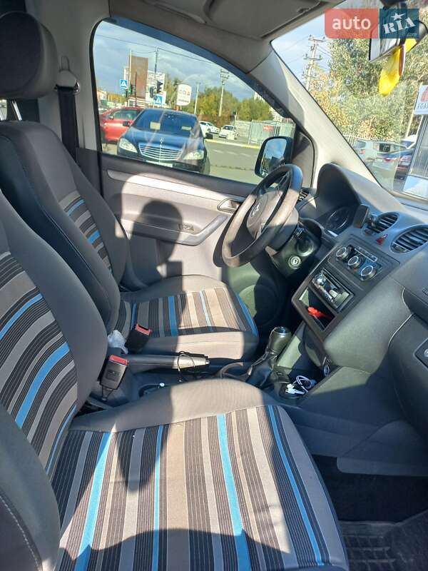 Минивэн Volkswagen Caddy 2012 в Киеве фото 9 Минивэн Volkswagen Caddy 2012 в Киеве
