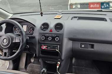Минивэн Volkswagen Caddy 2013 в 