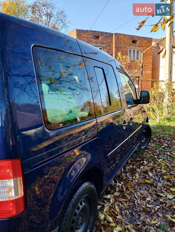 Минивэн Volkswagen Caddy 2005 в Черновцах