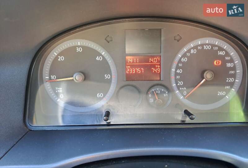 Минивэн Volkswagen Caddy 2005 в Староконстантинове