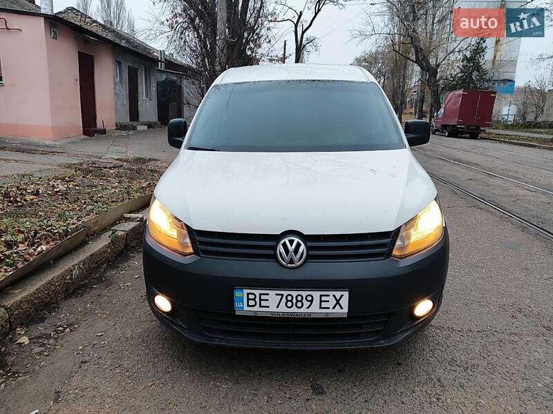 Минивэн Volkswagen Caddy 2012 в Николаеве