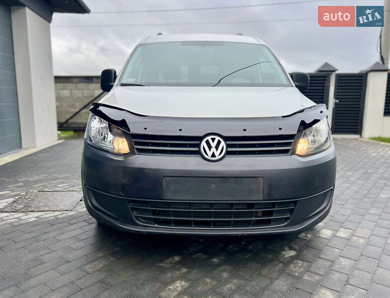 Грузовой фургон Volkswagen Caddy 2014 в Ровно