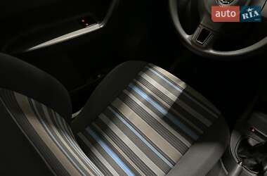 Минивэн Volkswagen Caddy 2011 в 