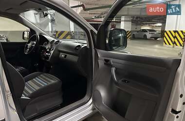 Минивэн Volkswagen Caddy 2011 в 