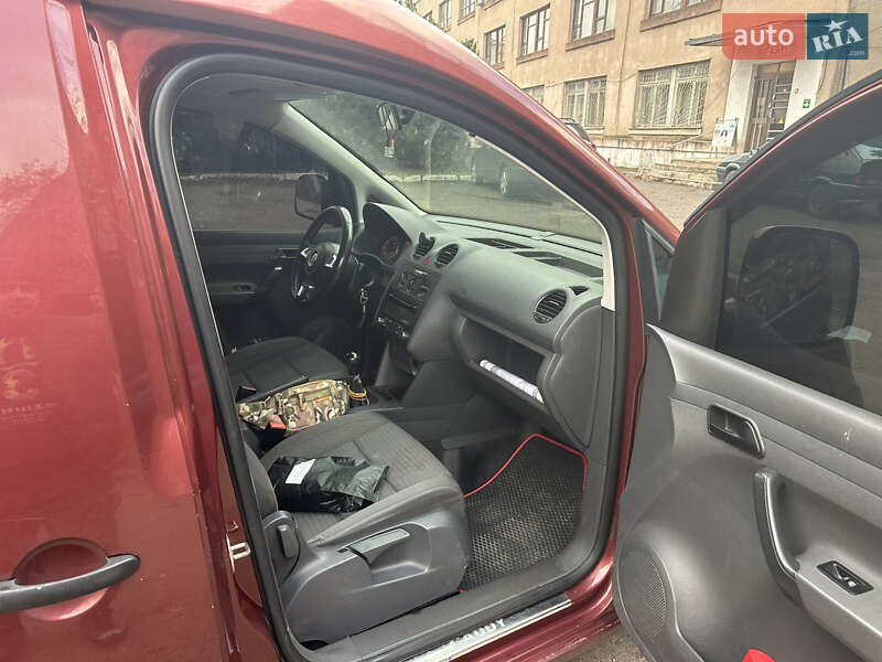 Минивэн Volkswagen Caddy 2011 в Мукачево