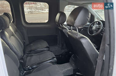 Минивэн Volkswagen Caddy 2012 в Черновцах