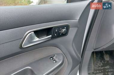 Минивэн Volkswagen Caddy 2013 в 