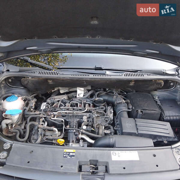 Мінівен Volkswagen Caddy 2014 в Києві