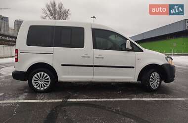 Минивэн Volkswagen Caddy 2010 в Киеве