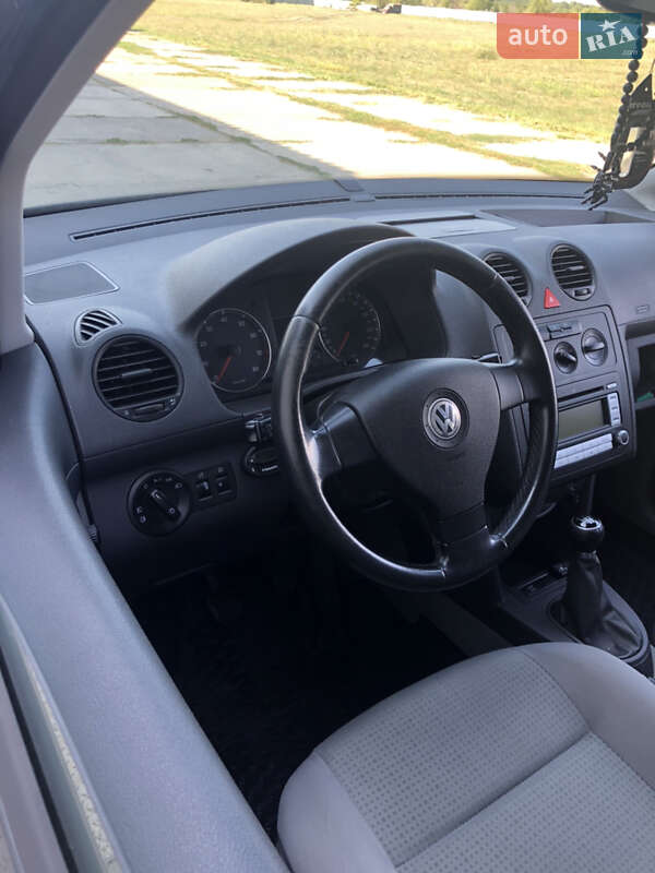 Минивэн Volkswagen Caddy 2008 в Днепре фото 11 Минивэн Volkswagen Caddy 2008 в Днепре