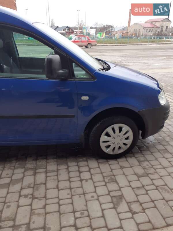 Минивэн Volkswagen Caddy 2006 в Борщеве