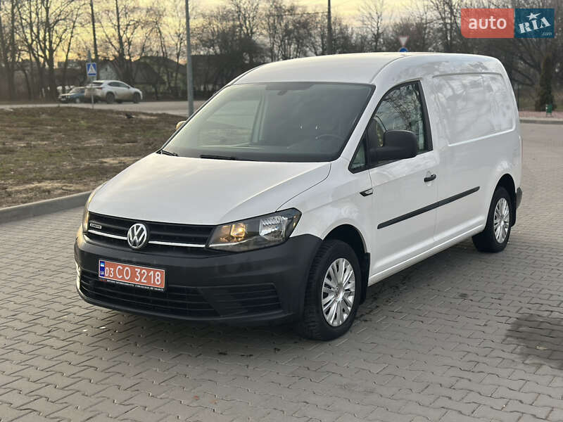 Вантажний фургон Volkswagen Caddy 2015 в Житомирі