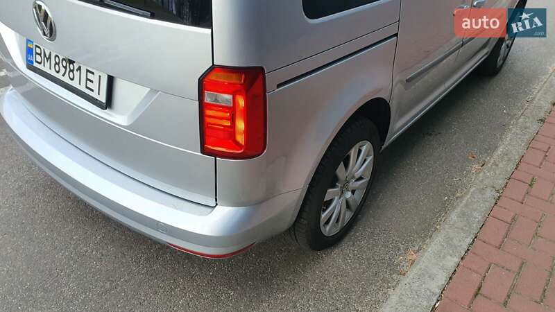 Мінівен Volkswagen Caddy 2017 в Києві