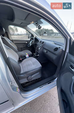 Минивэн Volkswagen Caddy 2012 в 