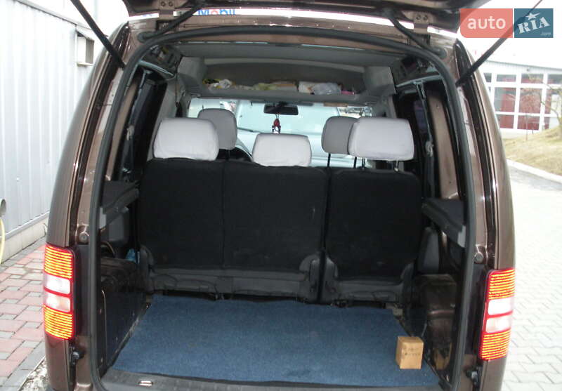 Минивэн Volkswagen Caddy 2011 в Шепетовке