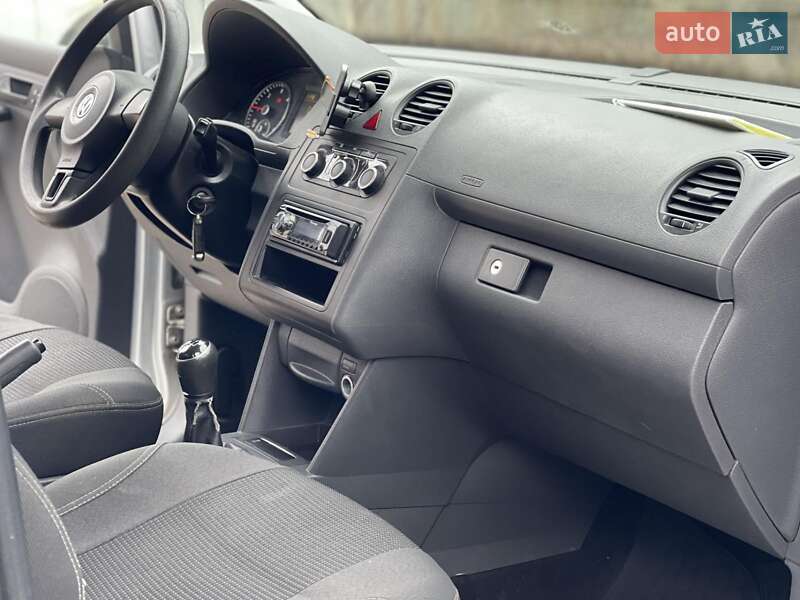 Минивэн Volkswagen Caddy 2012 в Дергачах