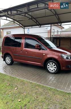 Volkswagen Caddy 2013