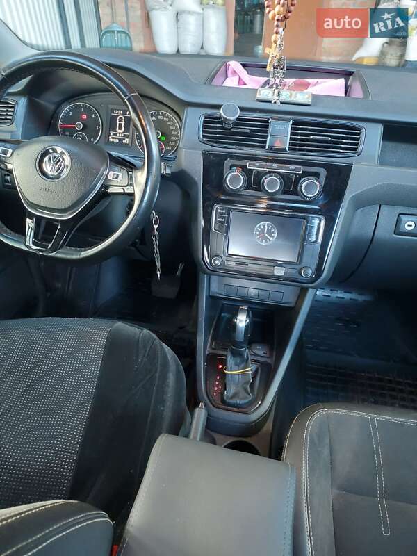 Минивэн Volkswagen Caddy 2016 в Ромнах