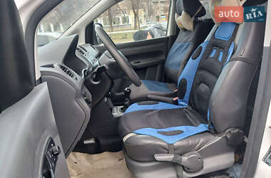 Грузовой фургон Volkswagen Caddy 2011 в 