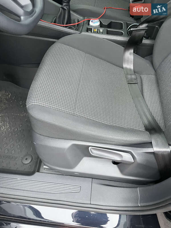 Мінівен Volkswagen Caddy 2021 в Мукачевому