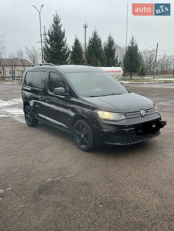 Мінівен Volkswagen Caddy 2021 в Мукачевому