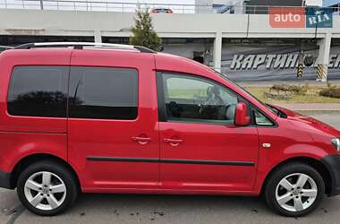 Минивэн Volkswagen Caddy 2014 в Киеве