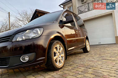 Мінівен Volkswagen Caddy 2013 в Чернівцях