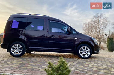 Мінівен Volkswagen Caddy 2013 в Чернівцях