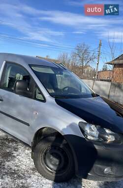 Вантажний фургон Volkswagen Caddy 2013 в Снятині