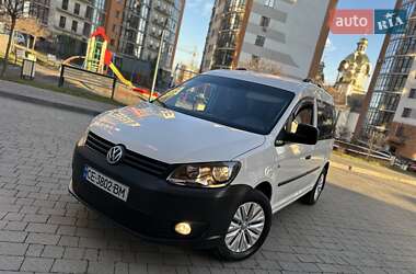 Вантажний фургон Volkswagen Caddy 2012 в Івано-Франківську