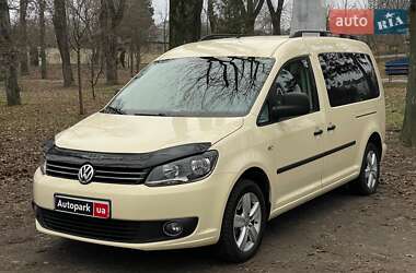 Минивэн Volkswagen Caddy 2012 в Киеве