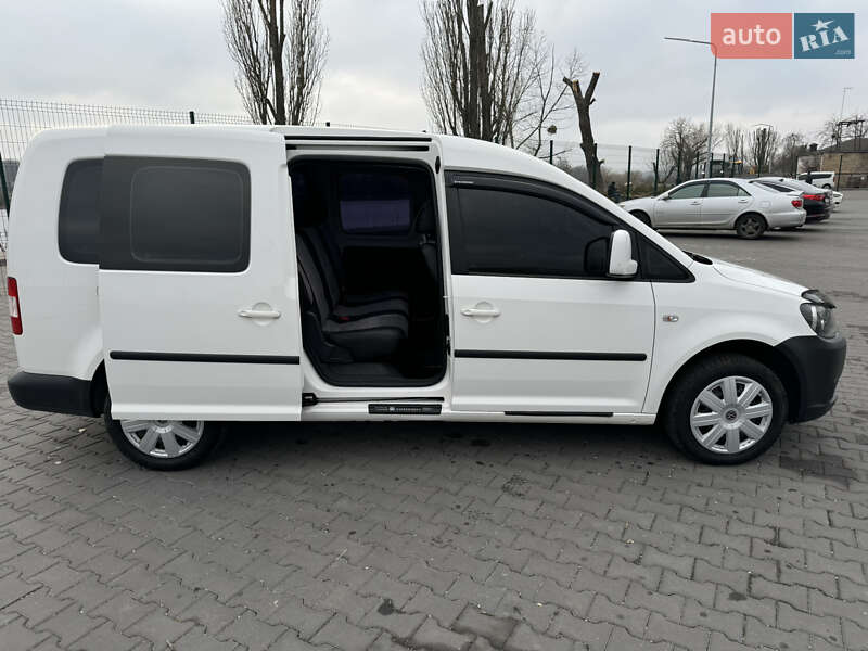 Минивэн Volkswagen Caddy 2014 в Василькове