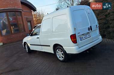 Грузовой фургон Volkswagen Caddy 2003 в 